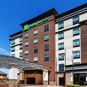 Holiday Inn Hotel & Suites Tulsa South By Ihg